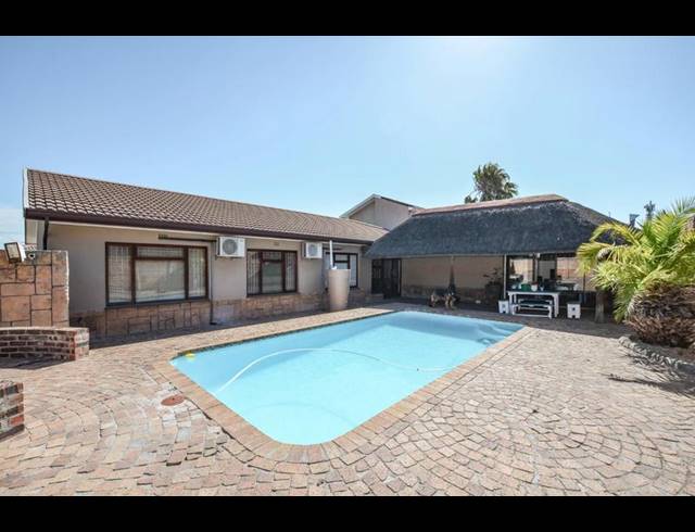 4 BEDROOM PROPERTY TO RENT IN DE TIJGER